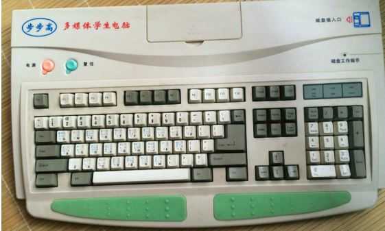 f15ed6d4b1b9f463dac62db29b37d9de.jpg